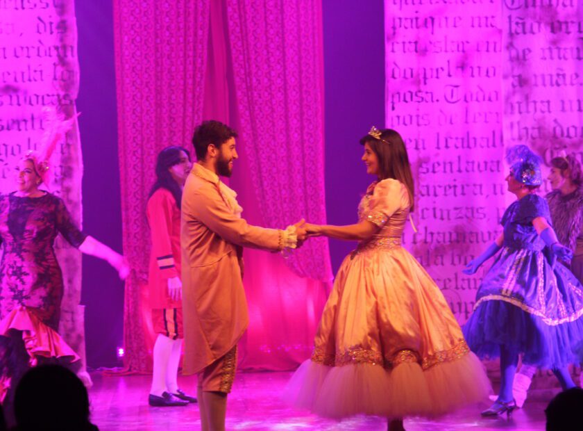 Simplesmente Cinderella_divulgação