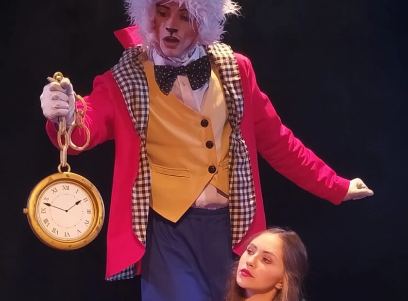 ALICE E COELHO